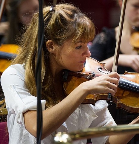 Nicola Benedetti duets with a new partner