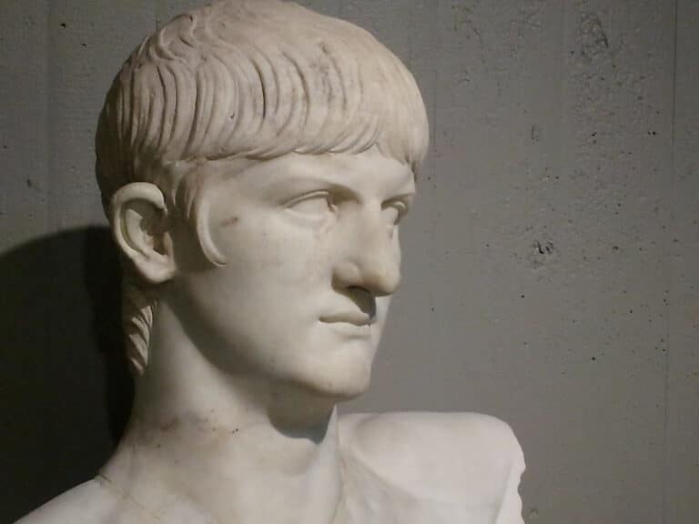 The Roman Emperor Who Played The Fiddle - CMUSE